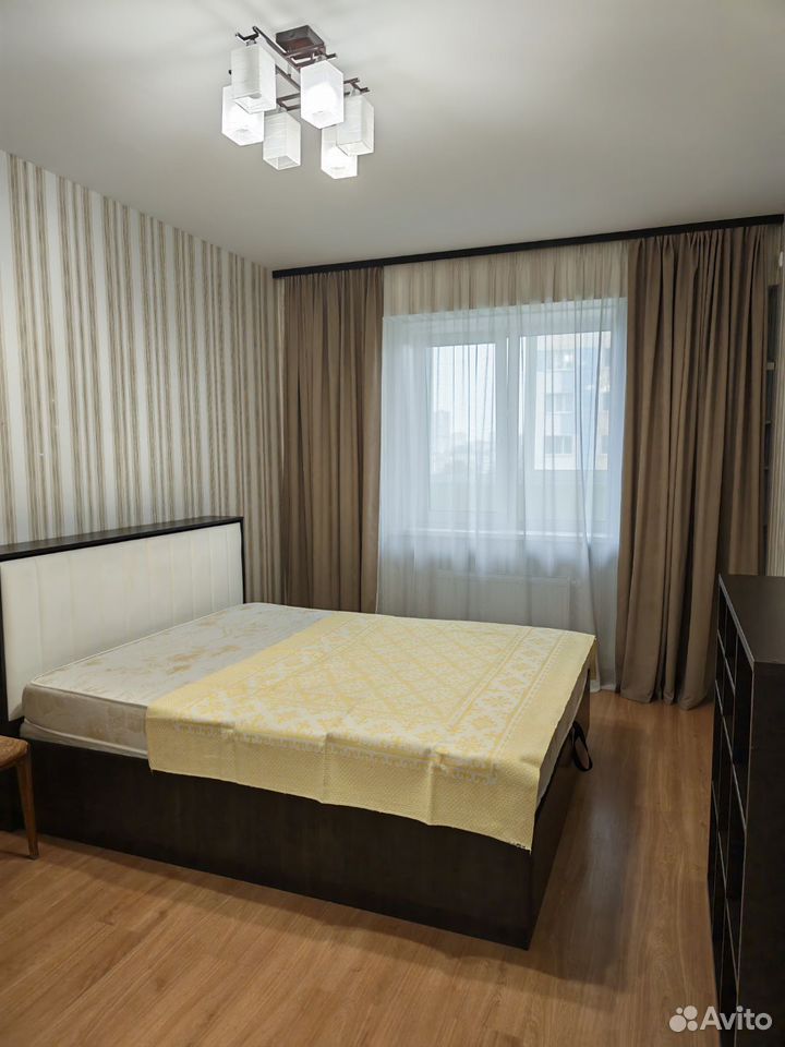 1-к квартира, 43 м², 10/15 эт.
