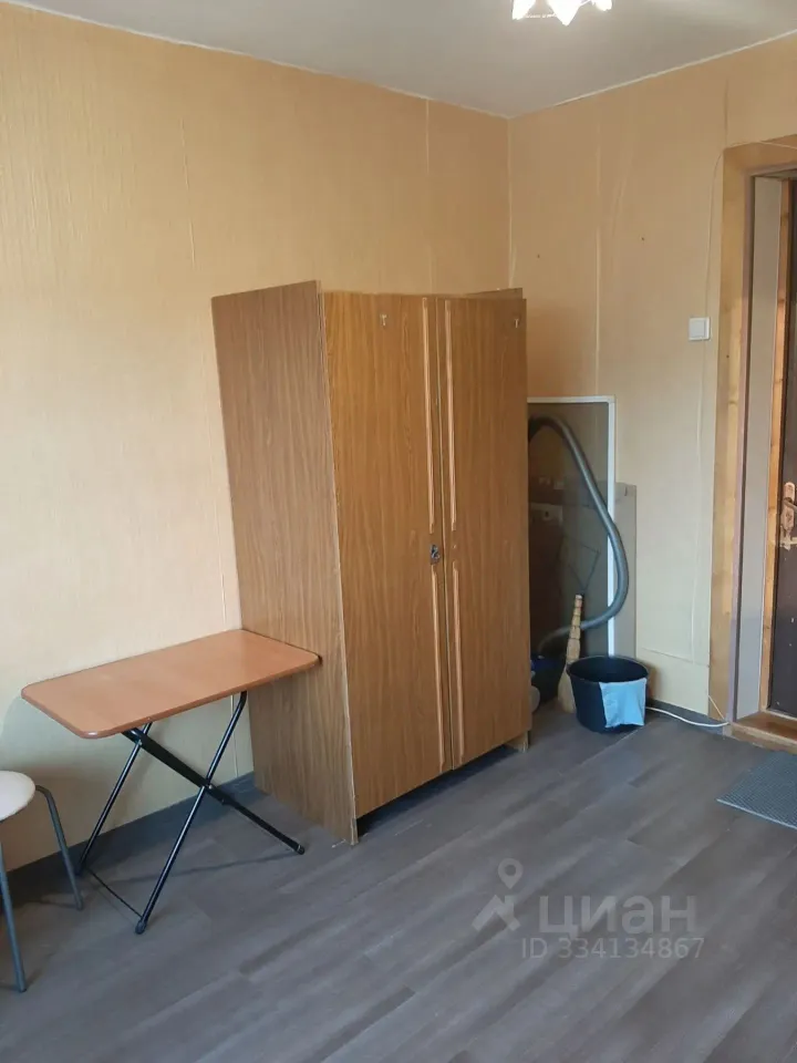 Комната, 13 м², 4/9 эт.