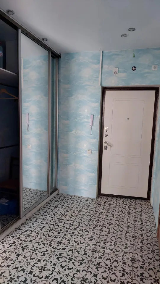 1-к квартира, 44 м², 16/25 эт.