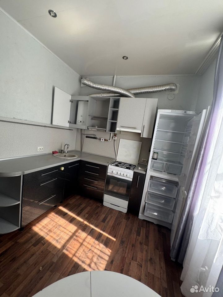 2-к квартира, 56 м², 1/2 эт.