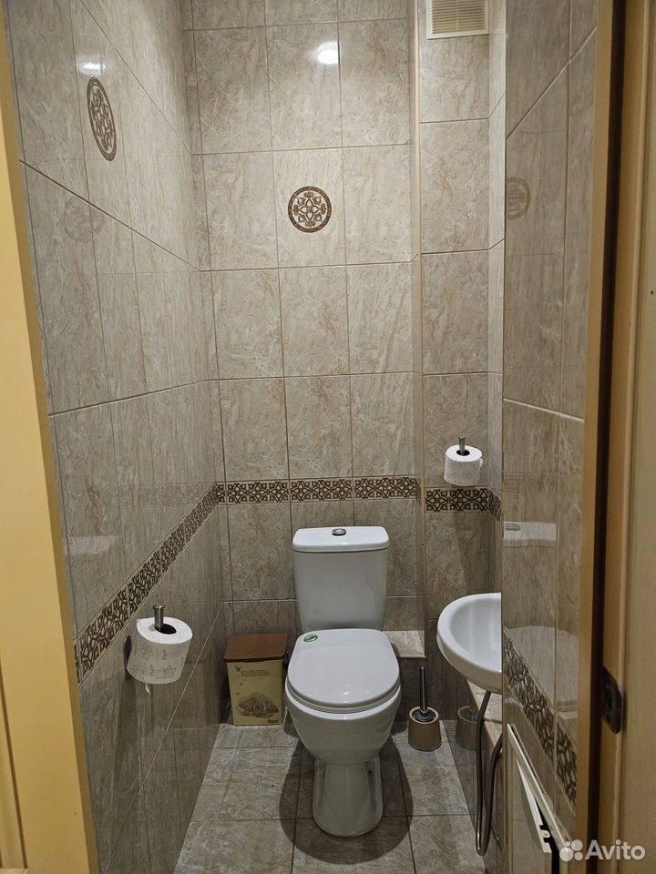 3-к квартира, 14 м², 11/16 эт.