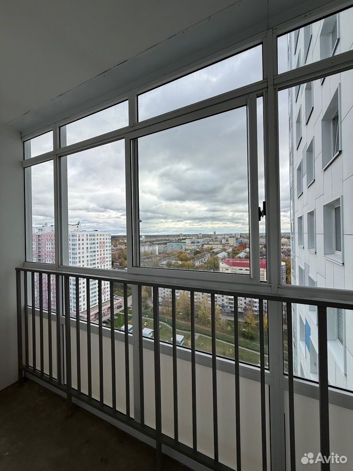 1-к квартира, 38 м², 18/25 эт.