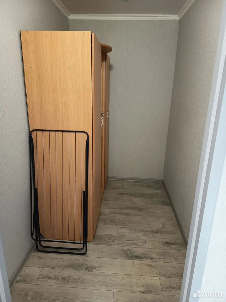1-к квартира, 37 м², 1/25 эт.