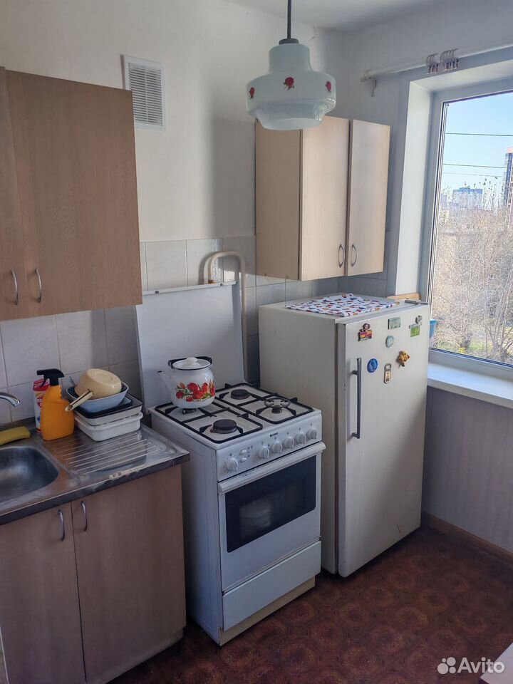 2-к квартира, 42 м², 5/5 эт.