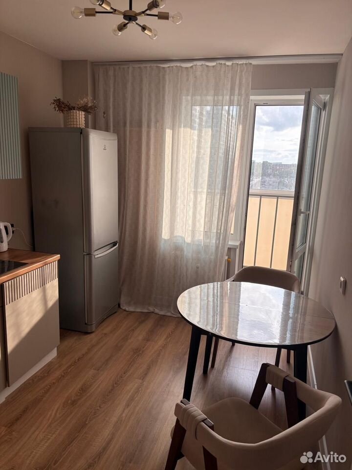 1-к квартира, 35 м², 10/25 эт.