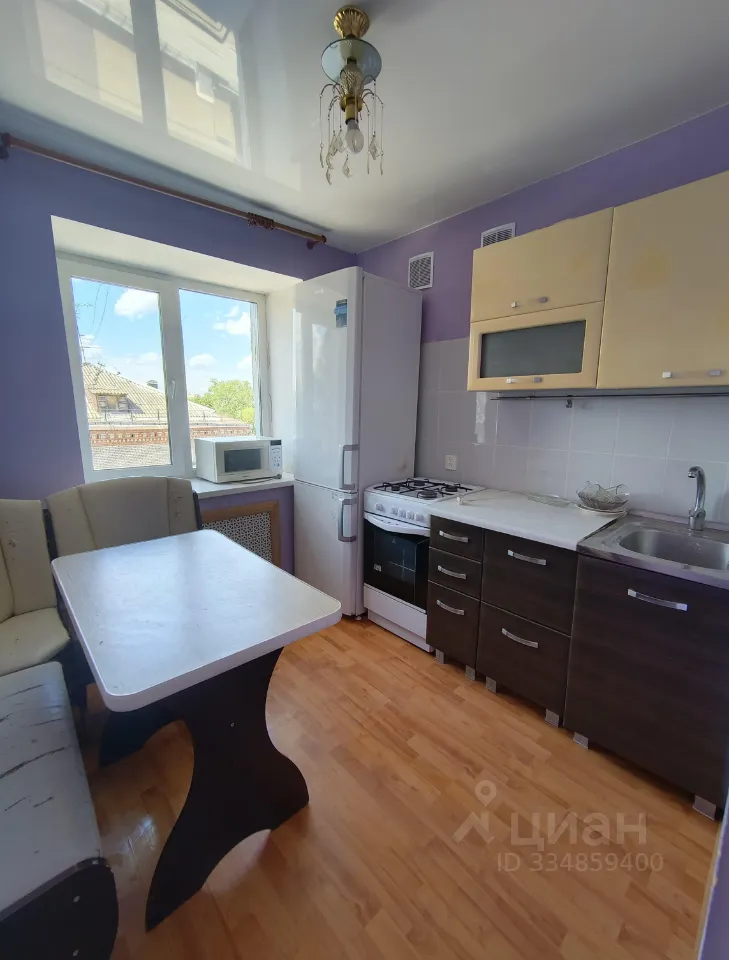 2-к квартира, 44 м², 5/5 эт.