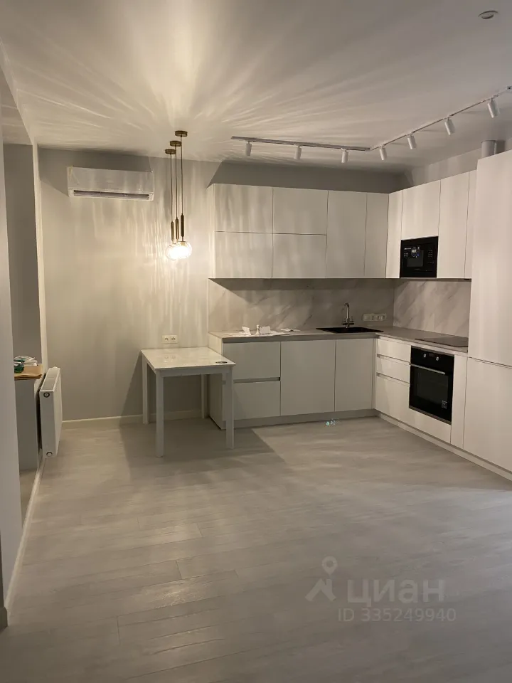 2-к квартира, 48 м², 8/25 эт.