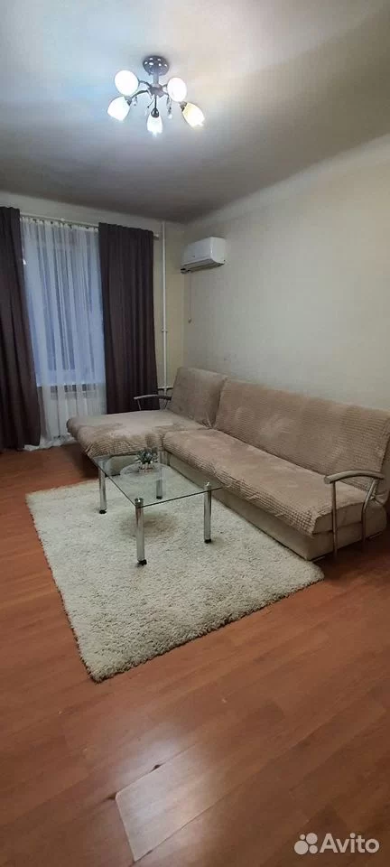 2-к квартира, 49 м², 3/3 эт.