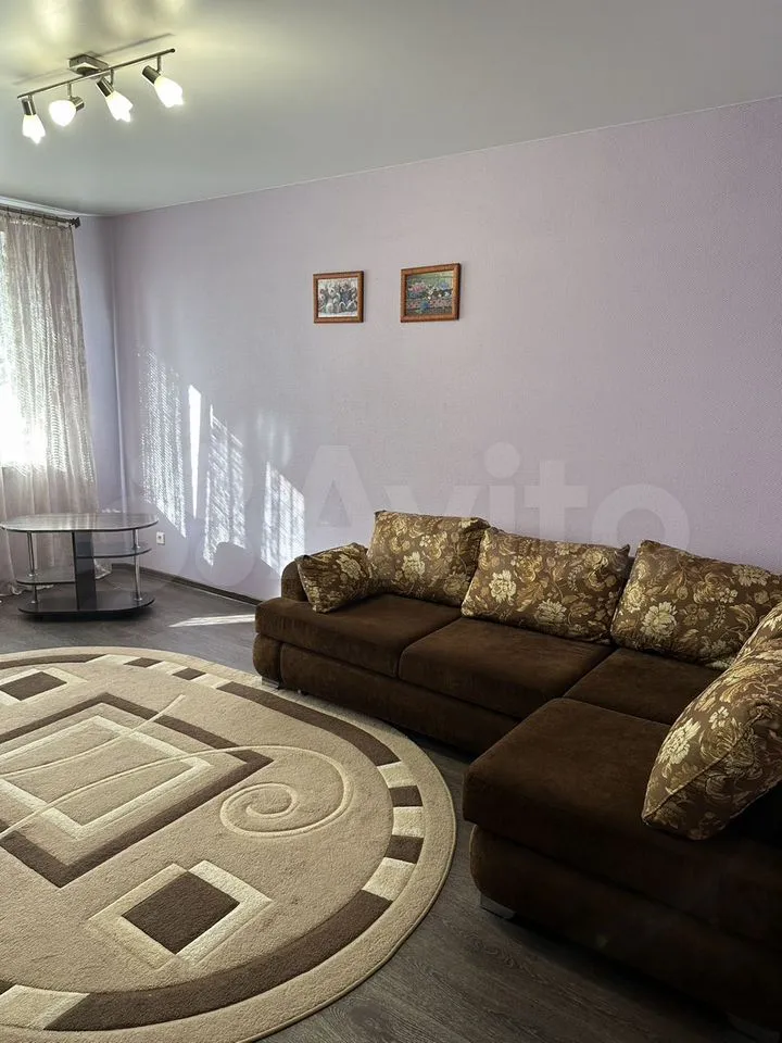 2-к квартира, 52 м², 4/9 эт.
