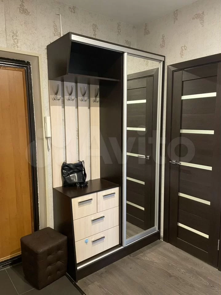 2-к квартира, 60 м², 3/6 эт.