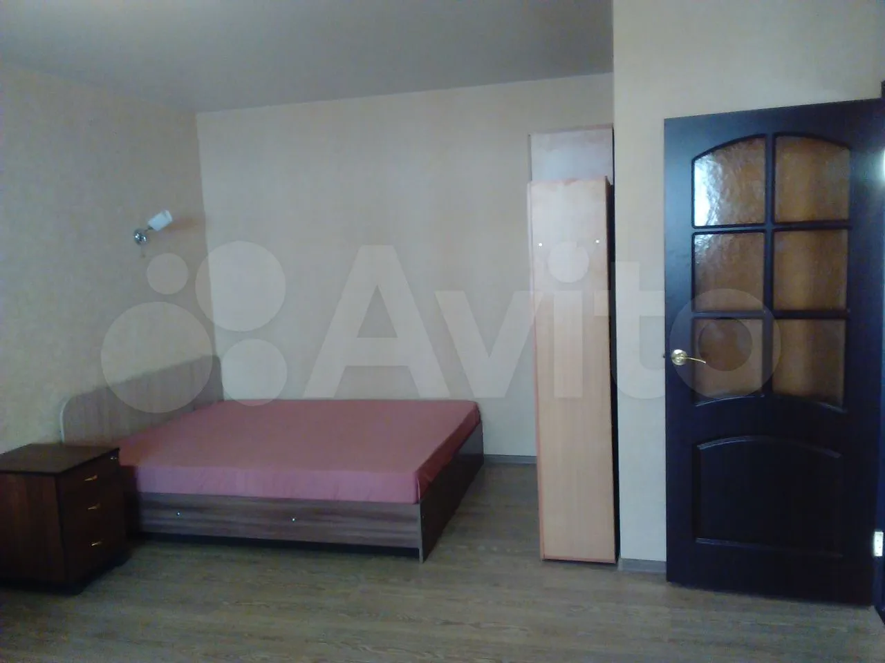 1-к квартира, 42 м², 2/5 эт.