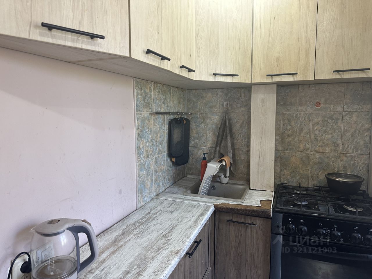 2-к квартира, 43 м², 3/5 эт.