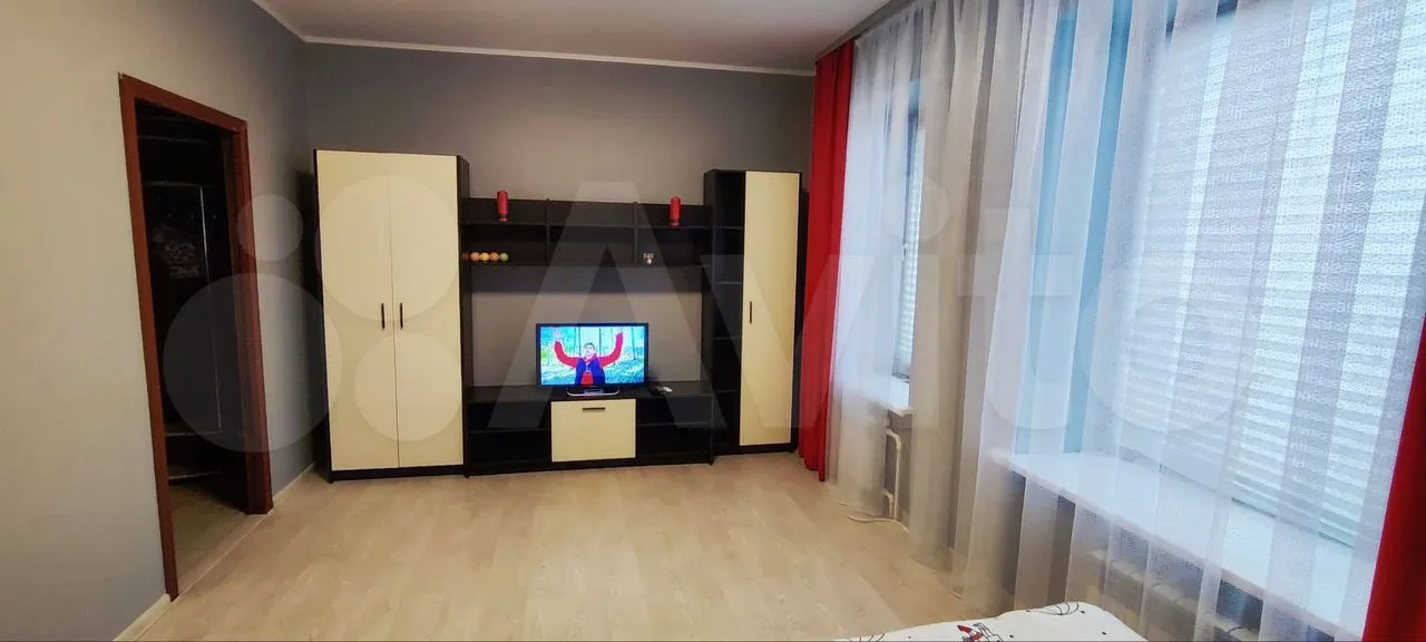 1-к квартира, 38 м², 2/5 эт.