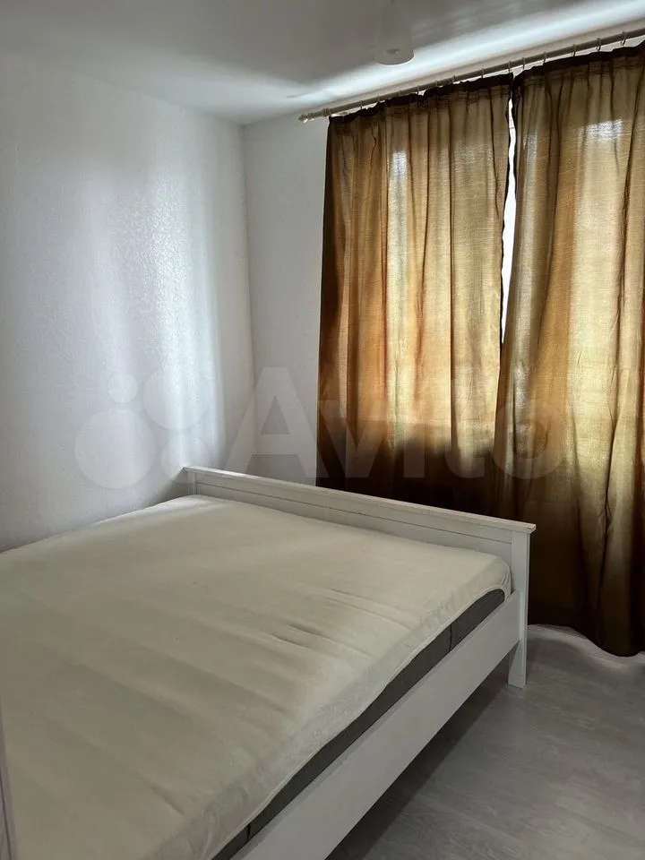 1-к квартира, 30 м², 8/10 эт.