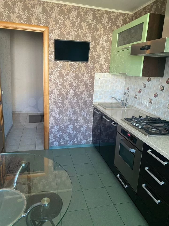 2-к квартира, 54 м², 9/9 эт.