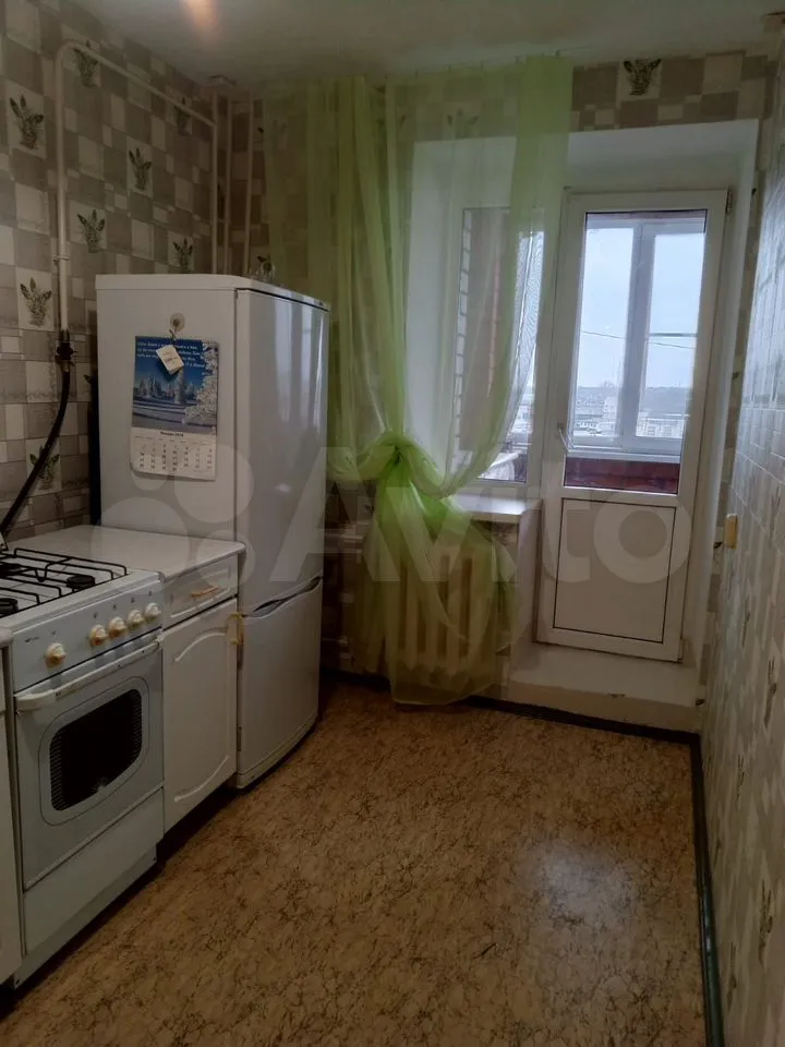 1-к квартира, 38 м², 8/10 эт.