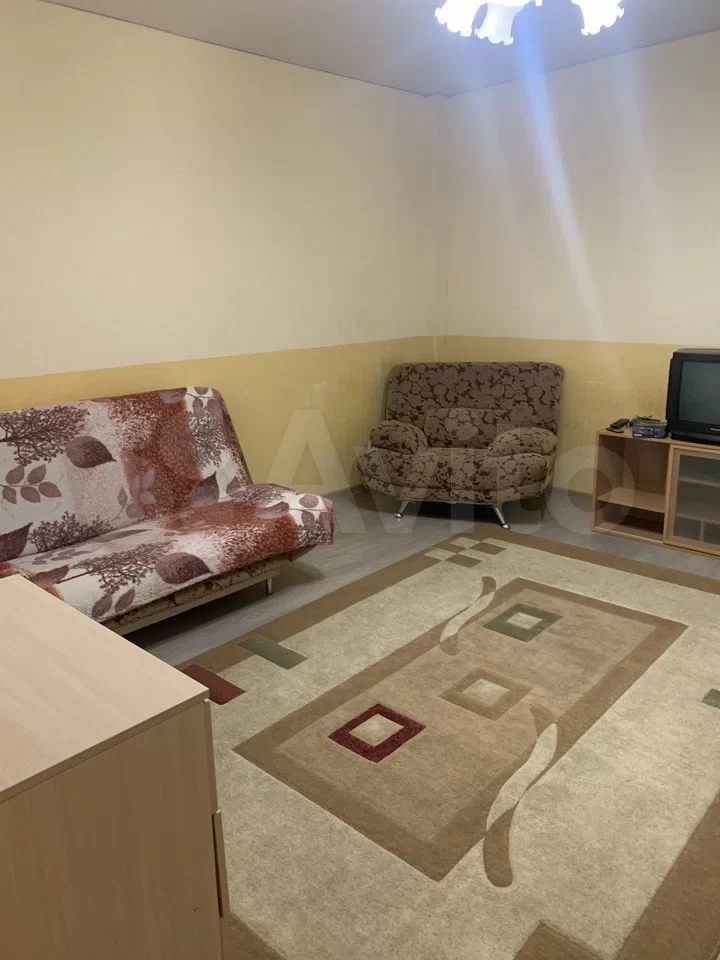 1-к квартира, 45 м², 8/16 эт.