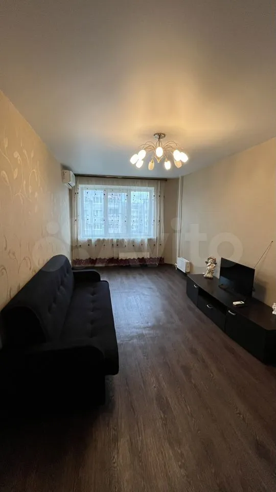 1-к квартира, 36 м², 8/10 эт.