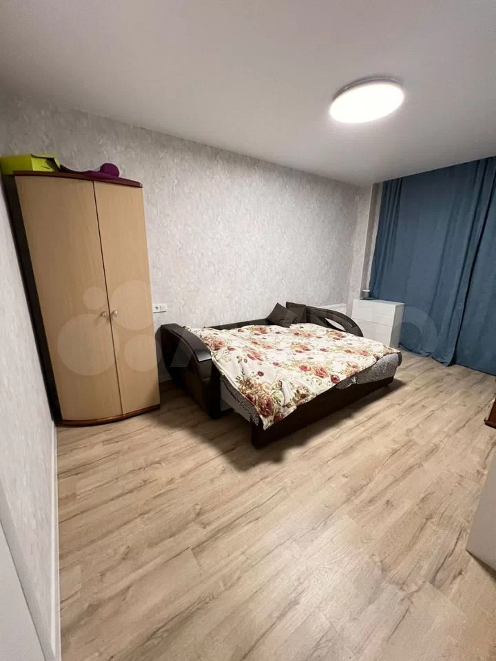 1-к квартира, 37 м², 4/9 эт.