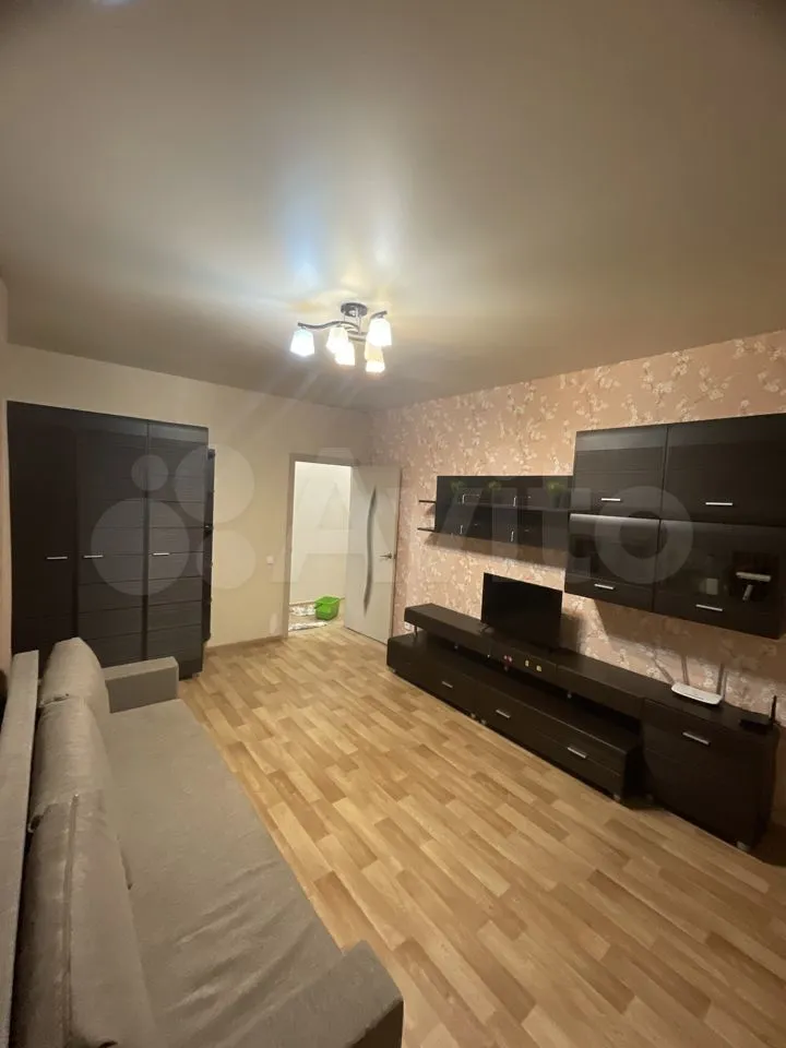 2-к квартира, 49 м², 2/4 эт.