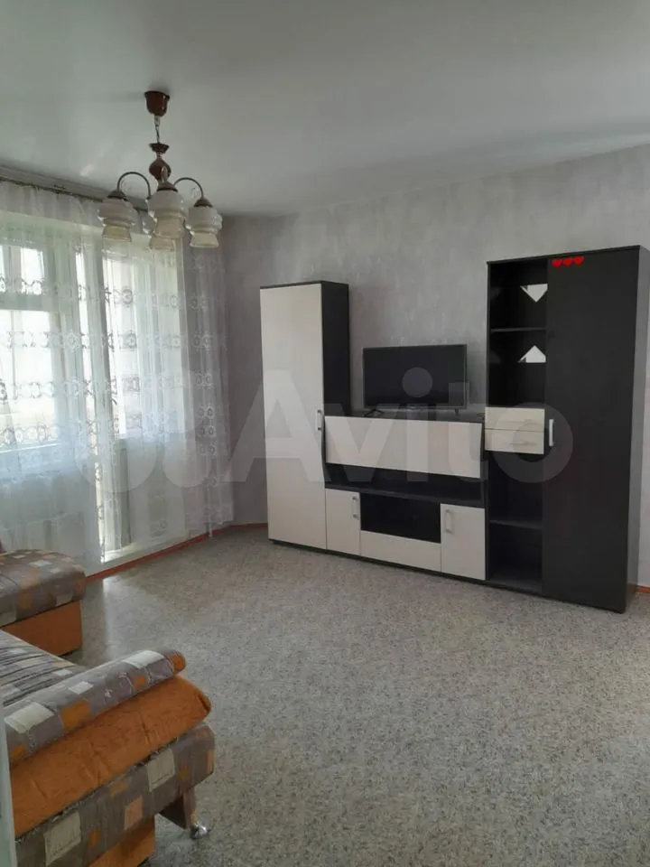 1-к квартира, 43 м², 6/9 эт.