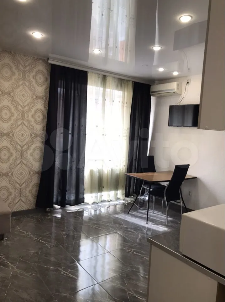 1-к квартира, 40 м², 2/3 эт.