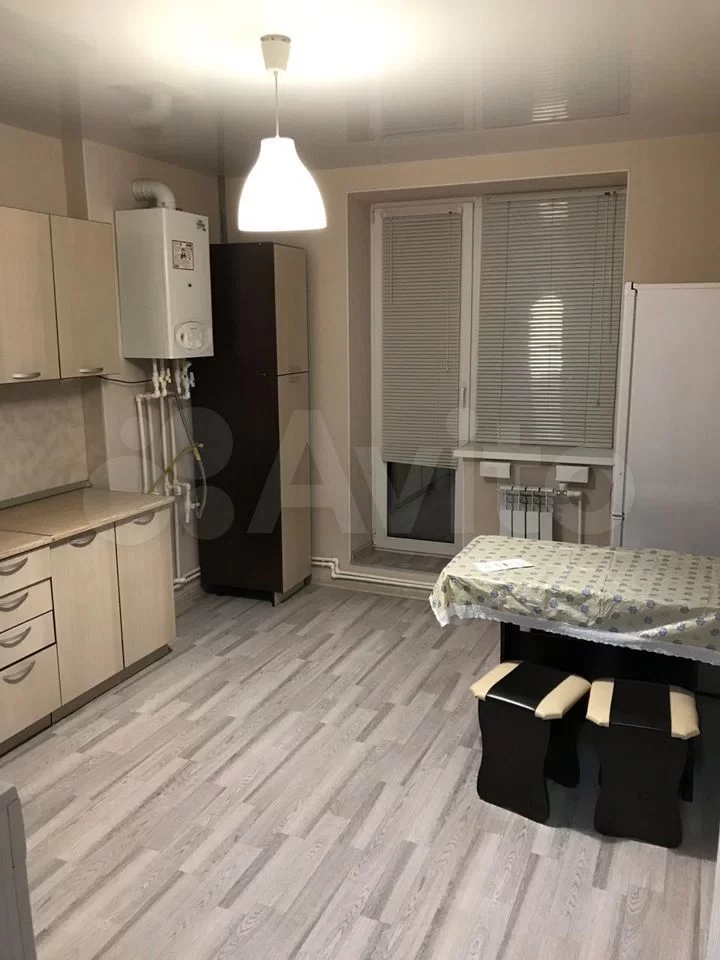 1-к квартира, 38 м², 2/3 эт.