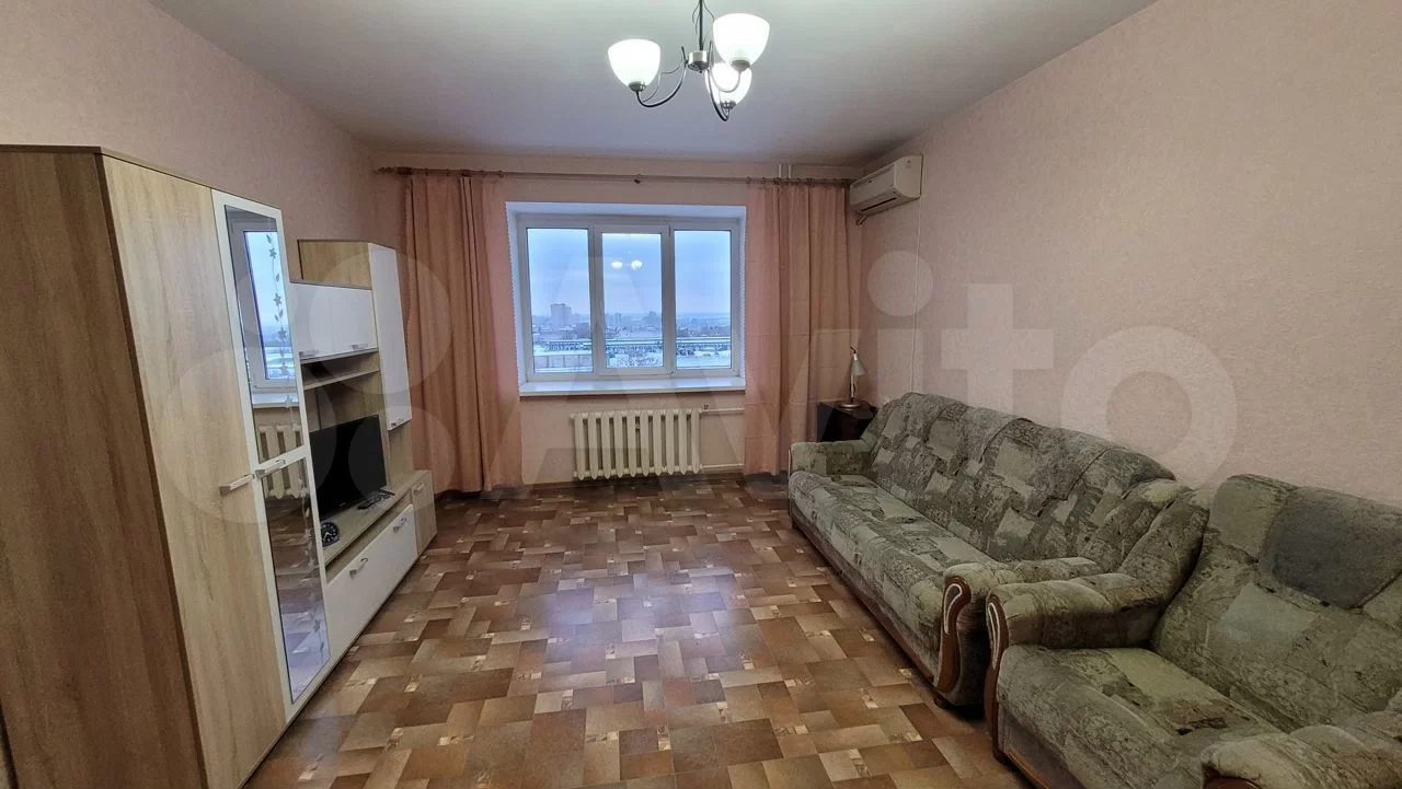1-к квартира, 50 м², 8/9 эт.
