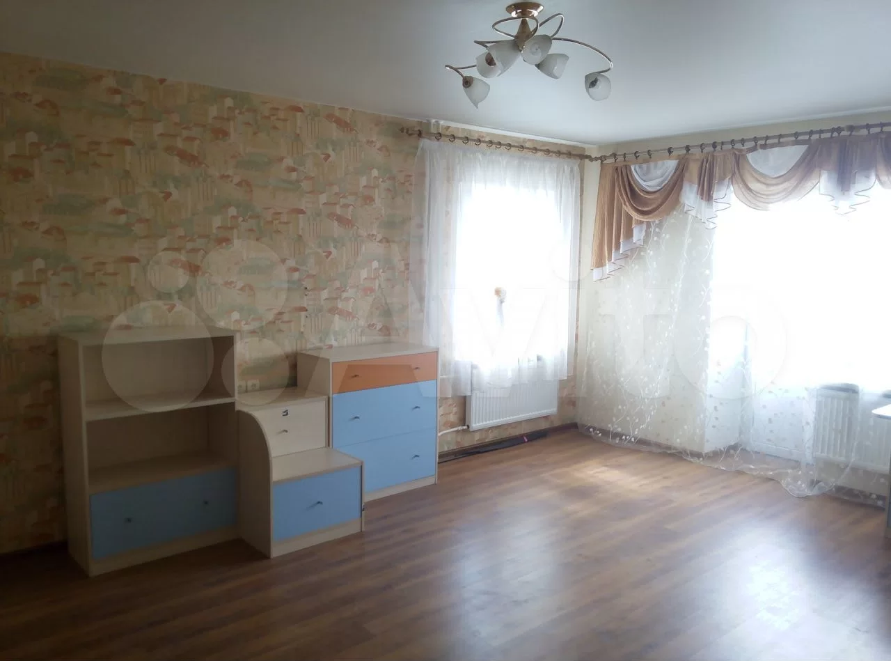 1-к квартира, 70 м², 11/13 эт.