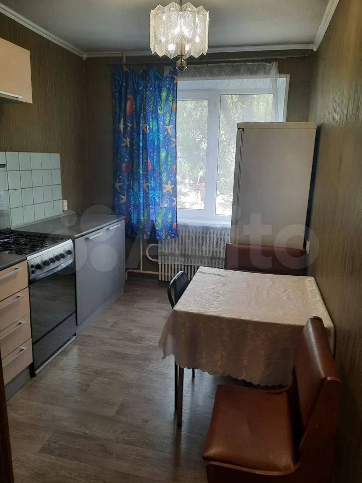 1-к квартира, 37 м², 1/9 эт.