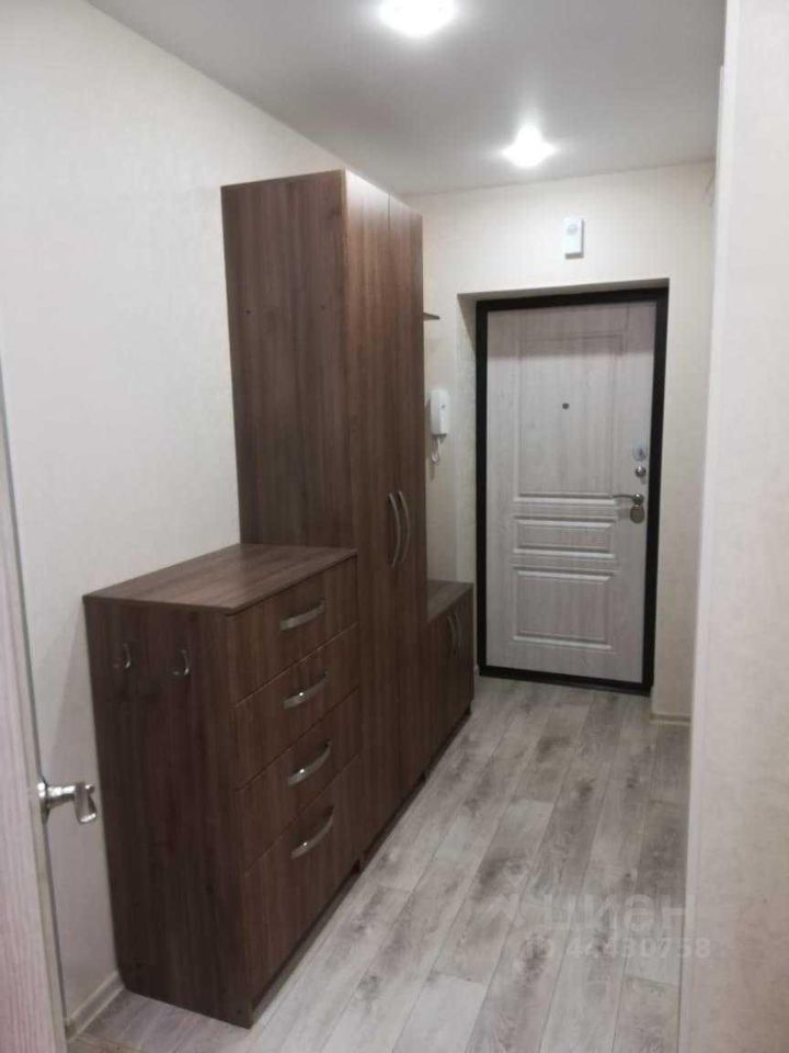 2-к квартира, 53 м², 2/3 эт.