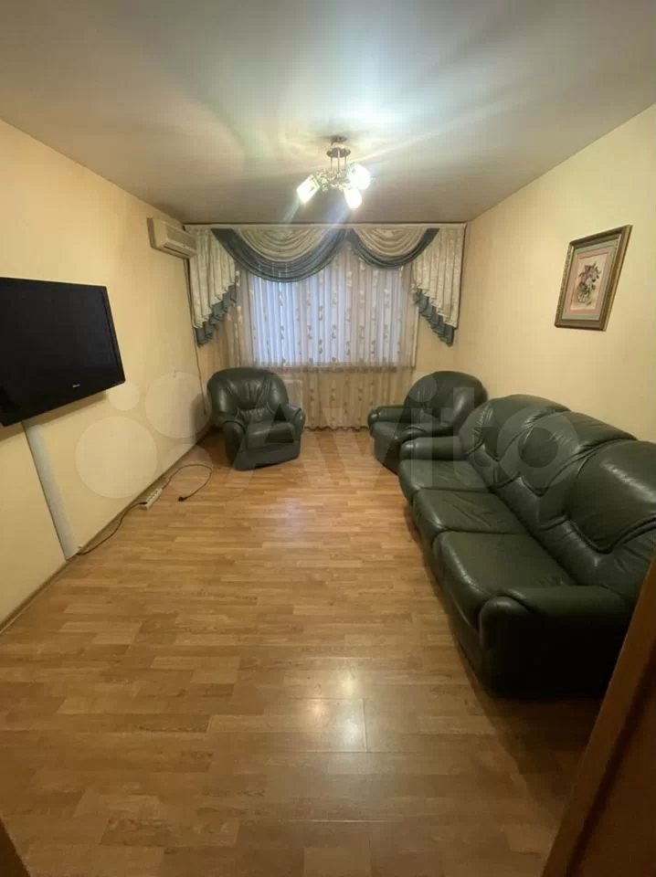 2-к квартира, 57 м², 2/9 эт.