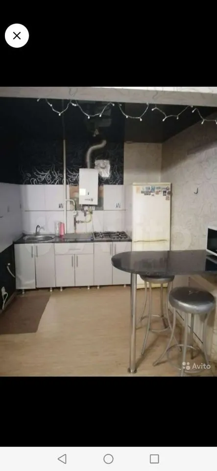 2-к квартира, 42 м², 1/5 эт.