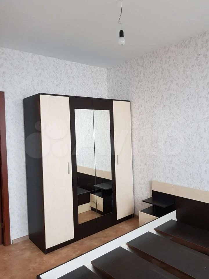 1-к квартира, 40 м², 16/24 эт.