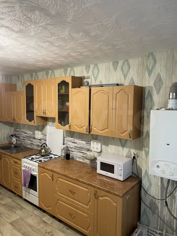 1-к квартира, 41 м², 1/3 эт.