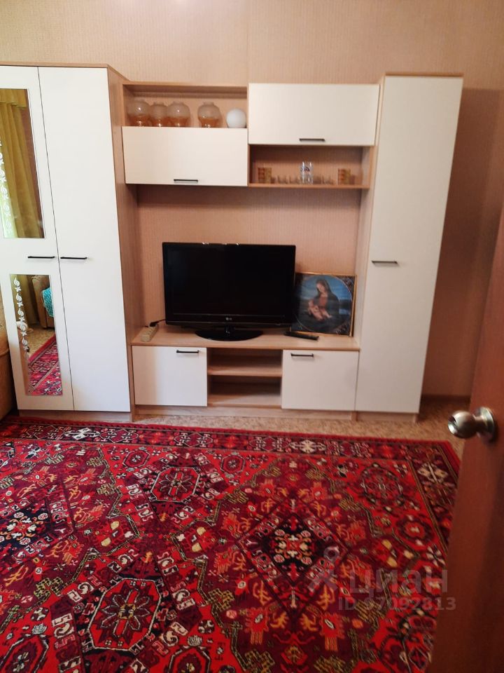 1-к квартира, 32 м², 2/4 эт.