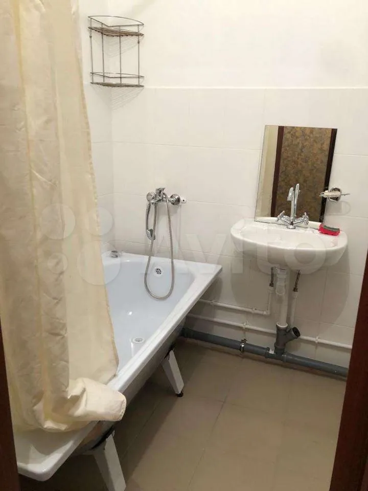 1-к квартира, 40 м², 4/4 эт.